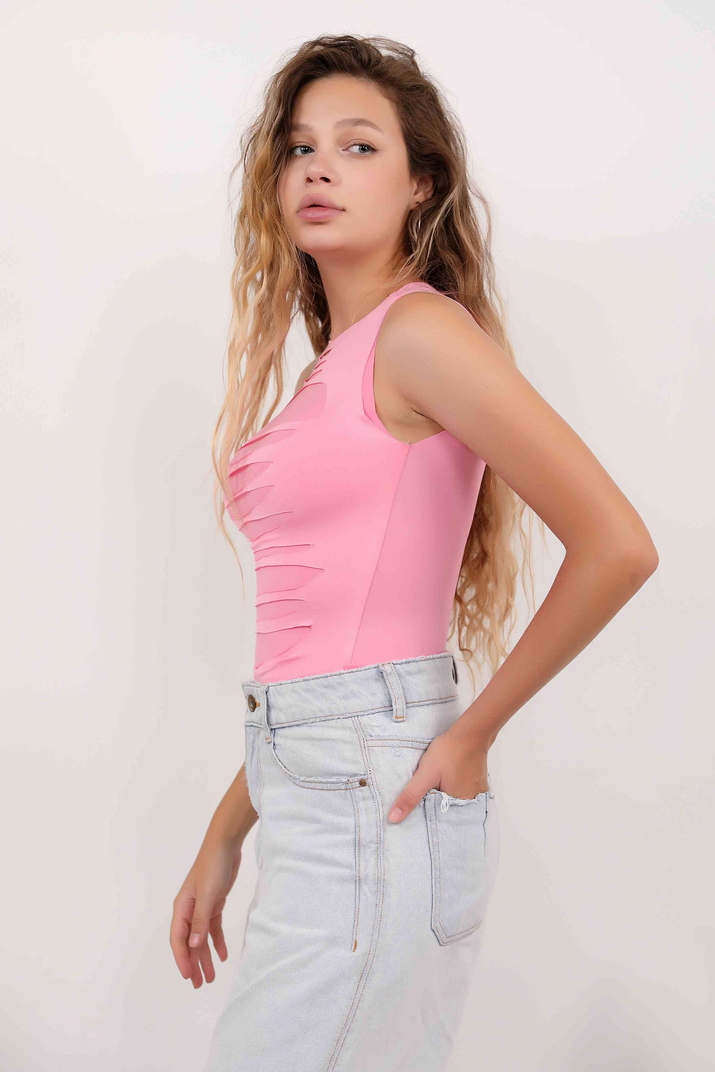 Rose Cut Distessed Top